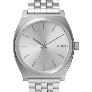 Brand New Nixon All Silver watch